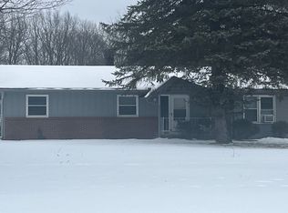 2424 Rose St, Howell, MI 48843