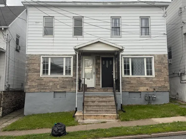 736 Main St, Edwardsville, PA 18704