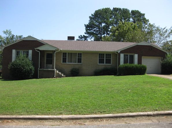 2142 Norwood Blvd