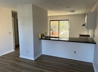 50 Indian Leap St #B7, Springfield, MA 01151