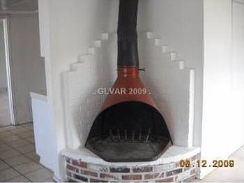 4th image of 1015 Yucca Ave