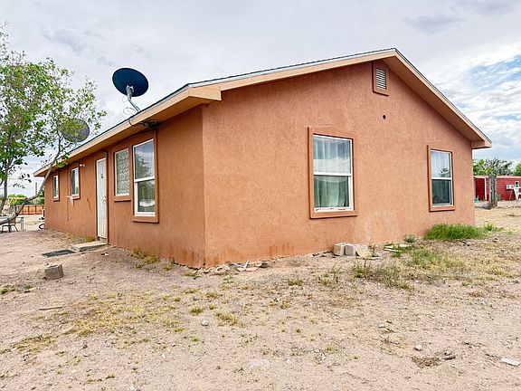 3rd image of 46 Mels Rd