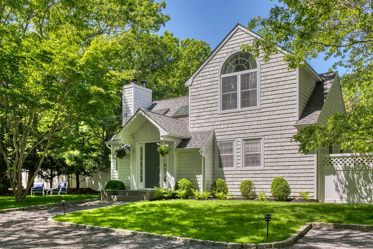 Building Photo - 45 Wooded Oak Ln
