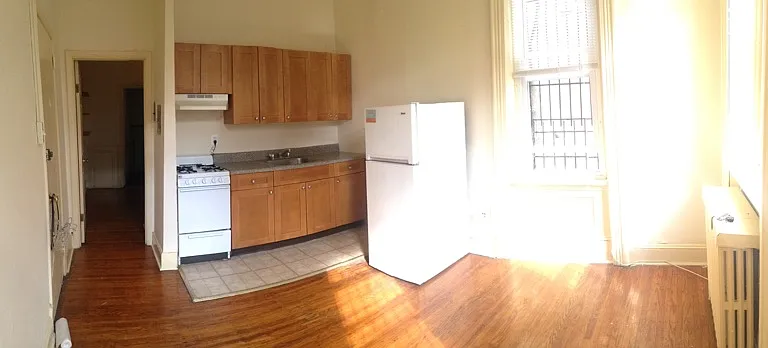 4419 Osage Ave #1F — Photo 2