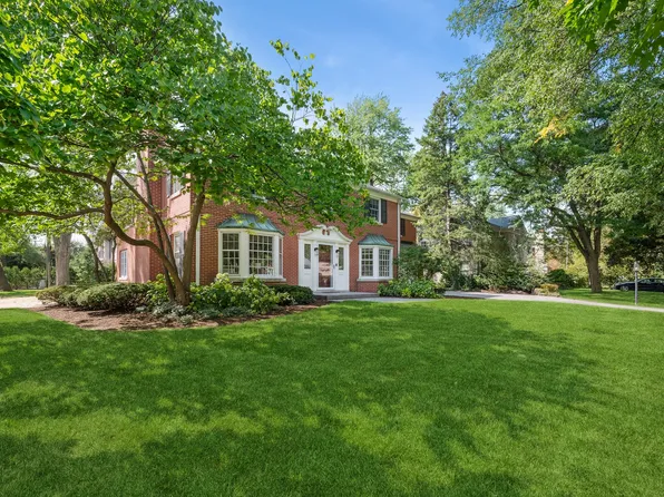 6702 N Le Mai Ave, Lincolnwood, IL 60712
