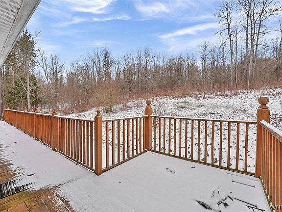 4th image of 3972 Duffy Hollow Rd