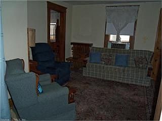 5th image of 60 Brewster St