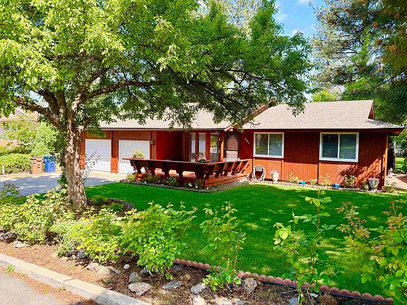 5th image of 407 E Shiloh Hills Dr