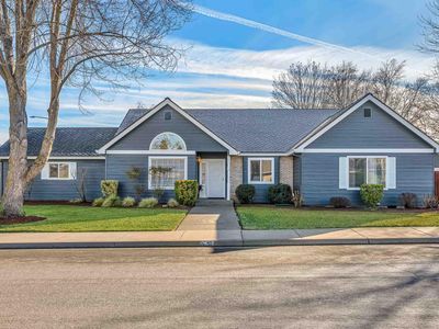 2416 Greenridge Dr, Medford, OR, 97504