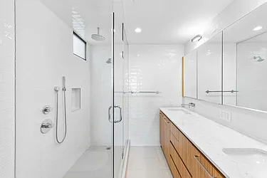 Rented by Nest Seekers International