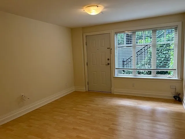 3154 W 15th Basement — Photo 3