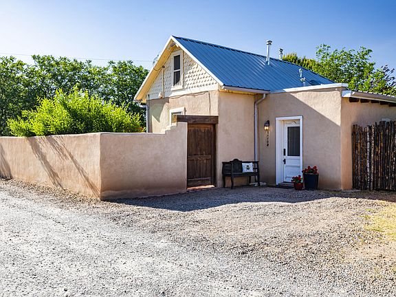 3rd image of 5110 Guadalupe Trl NW