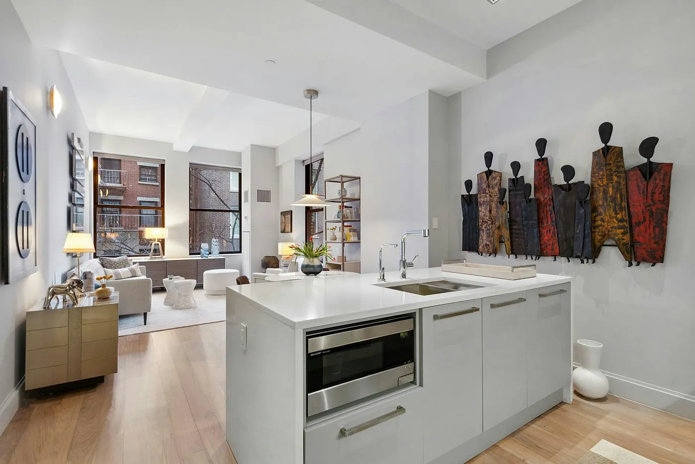 140 West 22nd Street — Photo 1