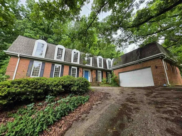 17 Belmont Rd, Anniston, AL 36207
