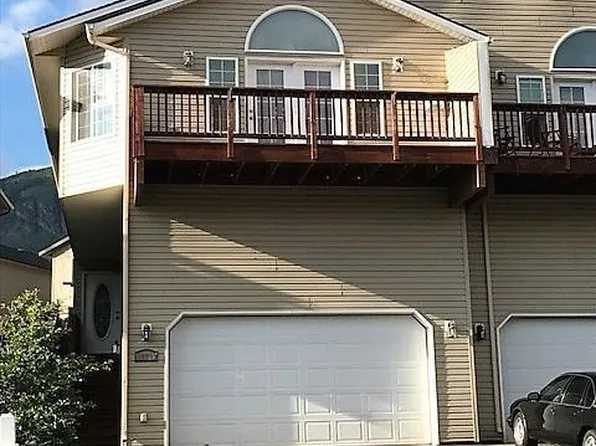 20713 Mountain Vista Dr, Eagle River, AK 99577