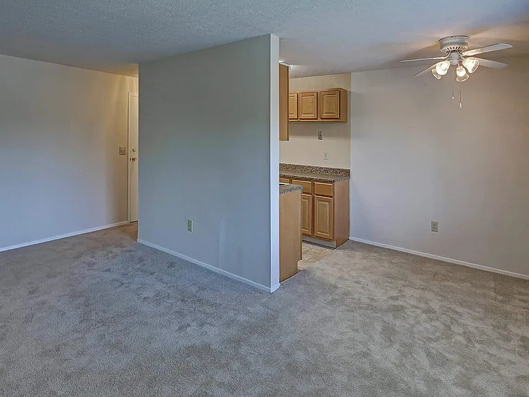 Norstar Apartments — Photo 11
