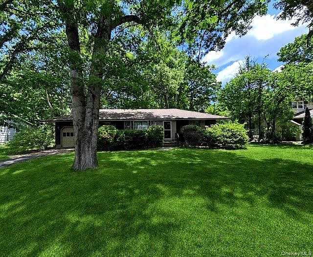 1st image of 33 Summit Drive