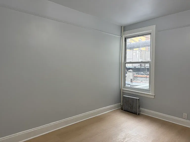 31-86 31st St #2 — Photo 9