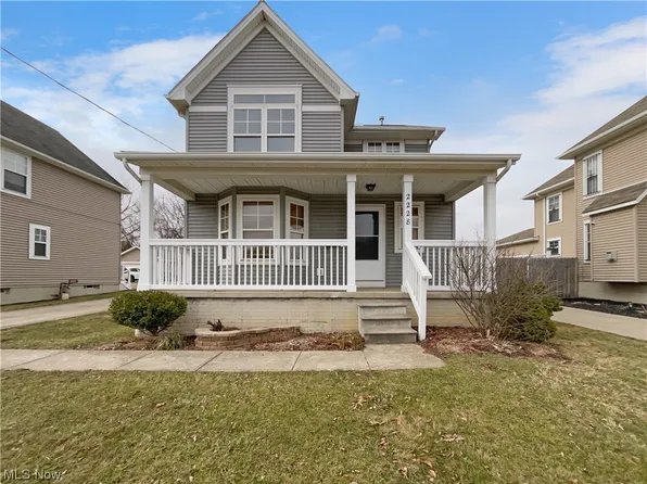 2228 E 39th St, Cleveland, OH 44115