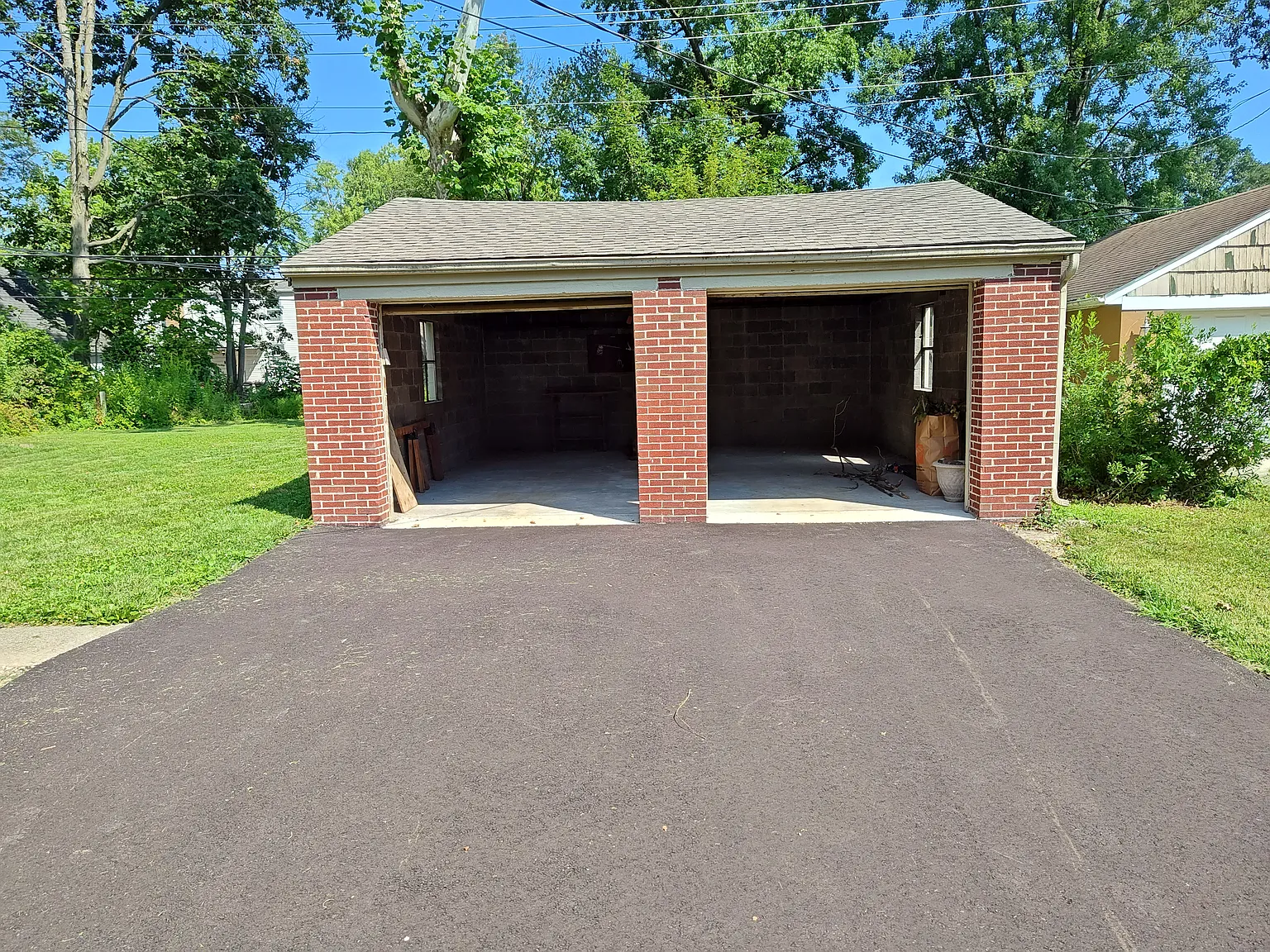 3 bed, 1156 sqft, $2,250 — Photo 3