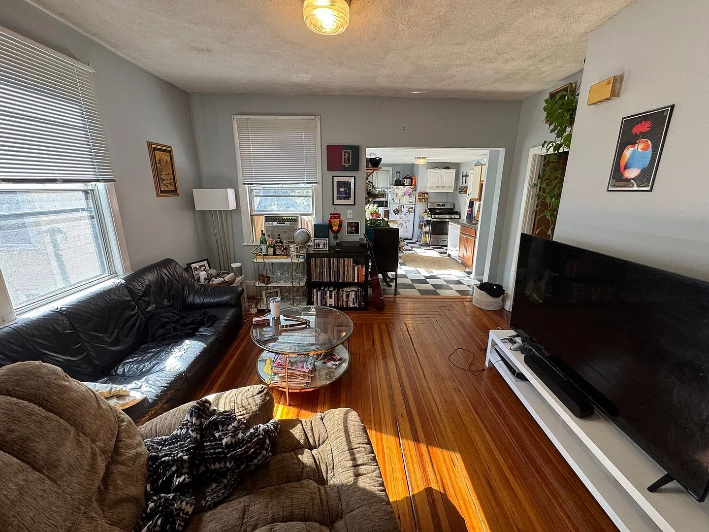Spacious 2-Bedroom In Davis Square | Private Front & Rear Porches — Photo 3