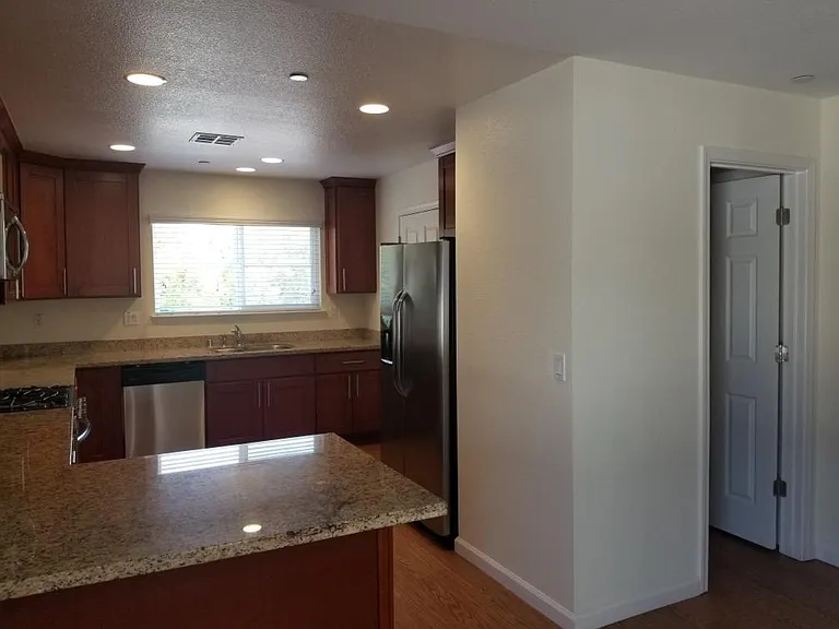 5497 Carlson Dr #5499 — Photo 3