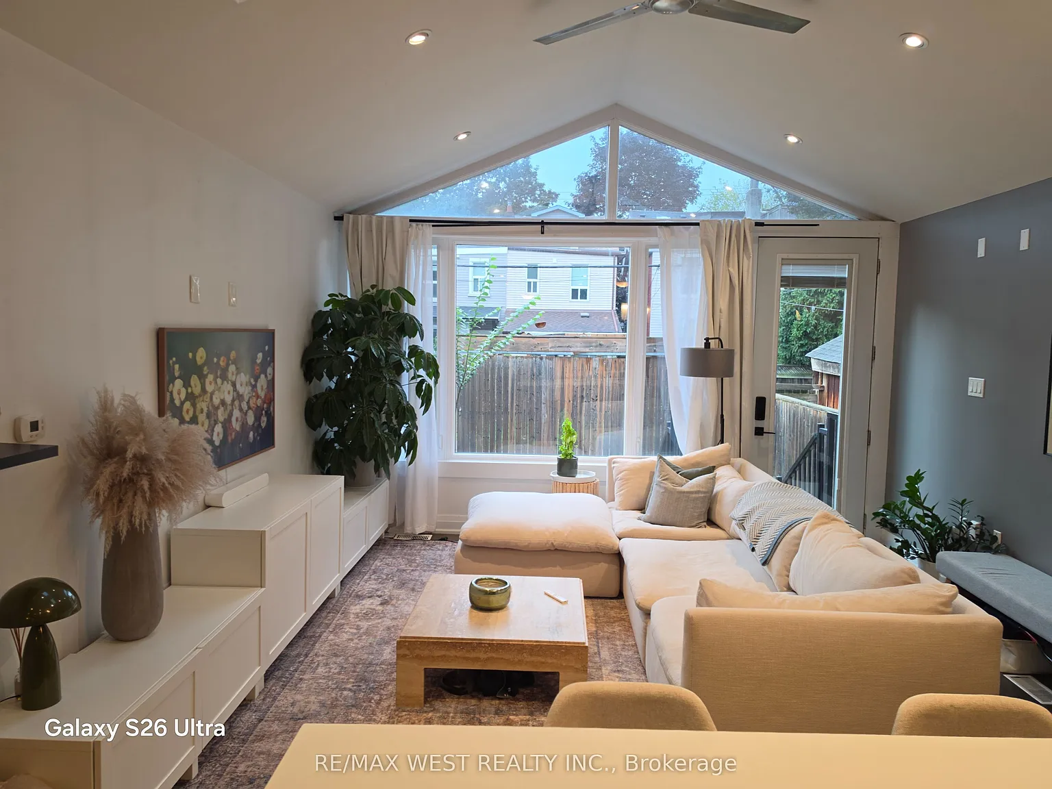 1 bed, $2,800 — Photo 4