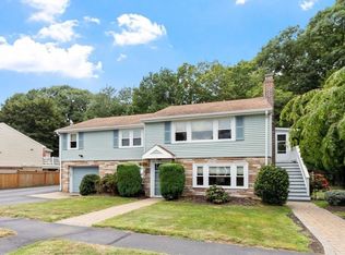 12 Mansfield St, Peabody, MA 01960