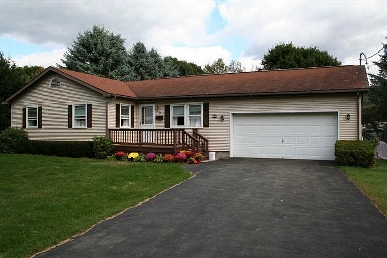 1st image of 24 Delview Ter