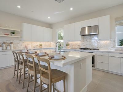 100 Tiffin, Irvine, CA, 92618