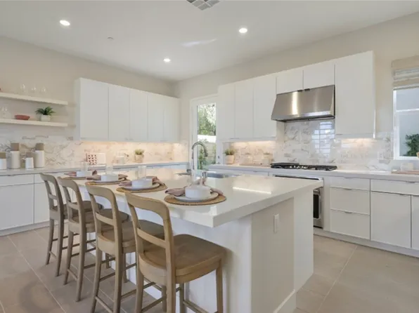 446 Loon, Irvine, CA 92618