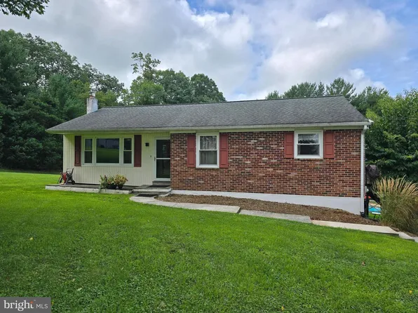 870 Doe Run Rd, Coatesville, PA 19320