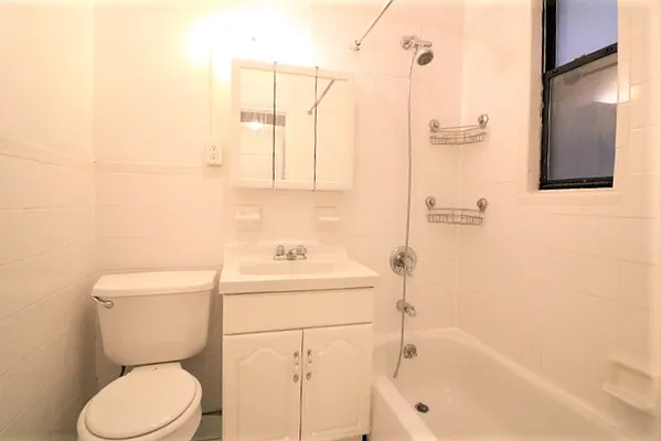 Rented by Oxford Property Group | media 33