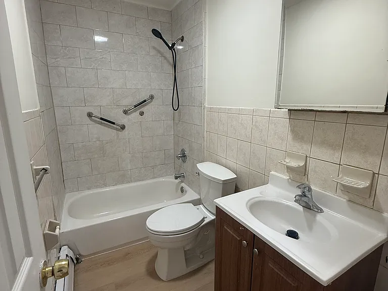 818 Communipaw Ave #1 — Photo 6