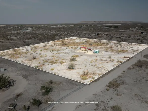 250 Gordon Alexander Rd, Fort Stockton, TX 79735