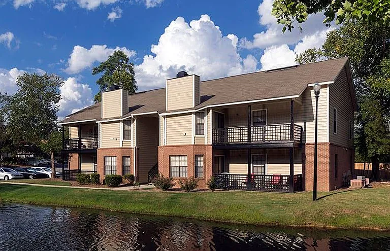 Bradford Pointe — Photo 36