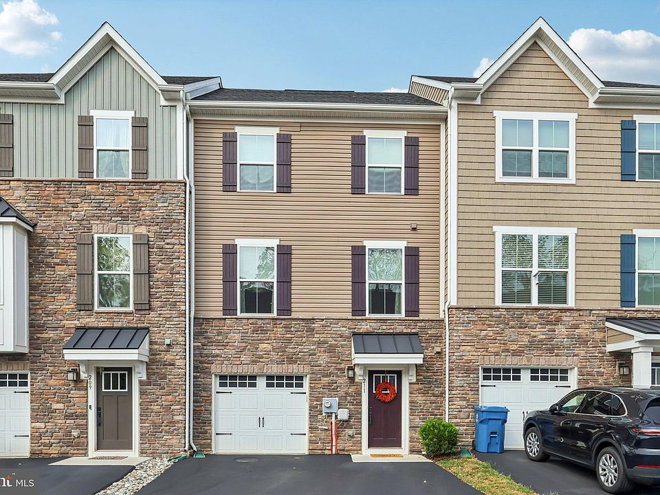 211 Hibiscus Way, Downingtown, PA 19335 | Zillow