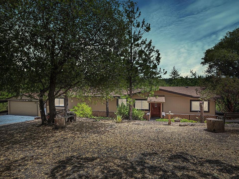 2nd image of 15390 Autumn Dr