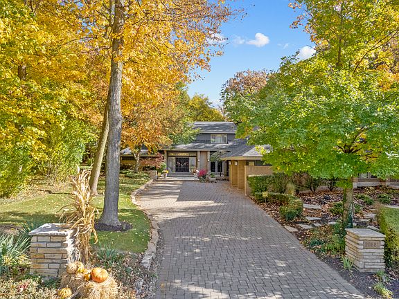 3rd image of 20681 Abbey Dr