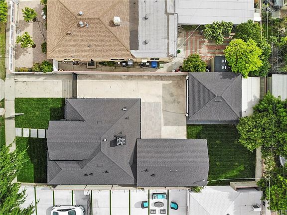 2nd image of 6457 Teesdale Ave