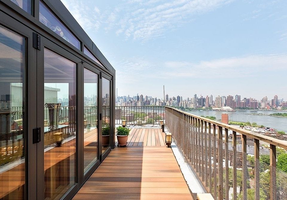 1st image of 2540 Shore Blvd #220