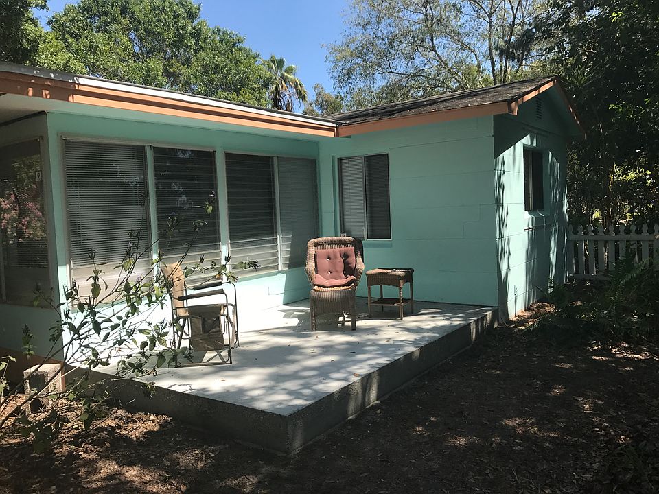 1st image of 1125 36th Ct