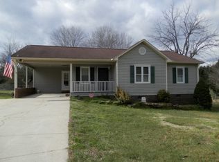 201 Clover Church Rd, Granite Falls, NC 28630