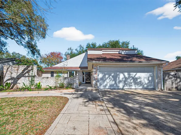 15718 Cascade Point Dr, Houston, TX 77084