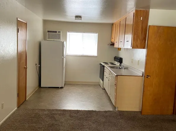 735 W 6th Street (4-Plex), 735 W 6th St APT 2, Chico, CA 95928