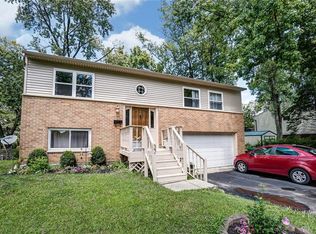 37 Sunburst Dr, Fairborn, OH 45324