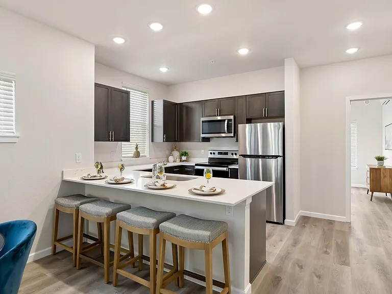 Ward Lake Apartments — Photo 9