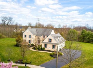 5 Goldfinch Ct, Plainsboro, NJ 08536