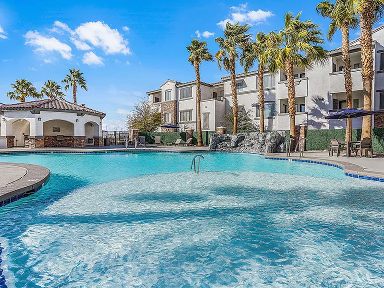 Spend Your Sunny Days Here
