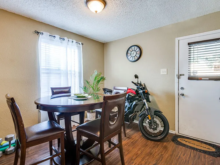 3309 Fallmeadow St — Photo 5